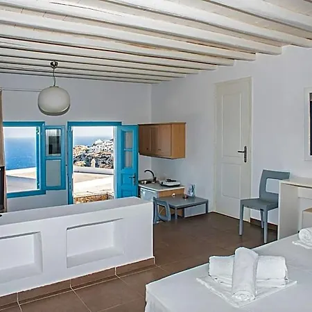 Aeri Hotel Karavostasis (Folegandros)