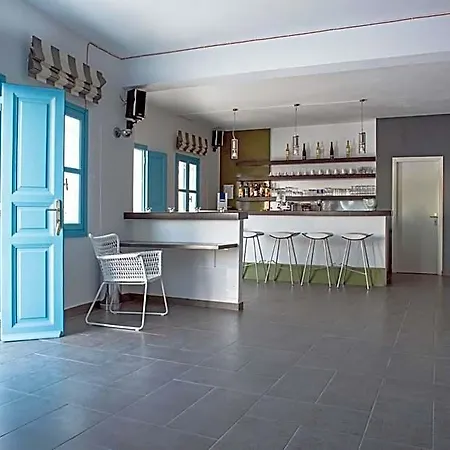 Hotel Aeri Karavostasis (Folegandros)